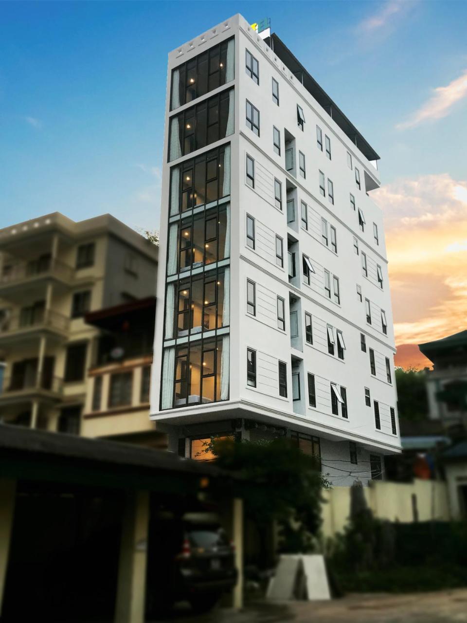 Ivy Hotel Hạ Long Exterior foto